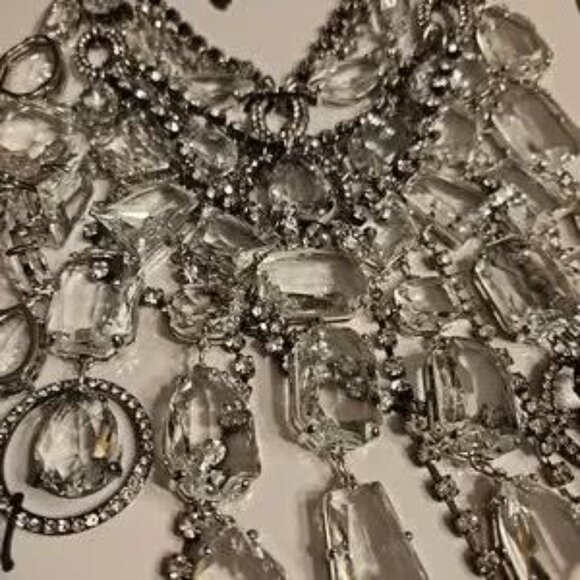 NWT CHICOS OVER THE TOP STATEMENT NECKLACE. - Picture 4 of 5